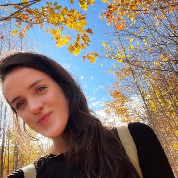 Meet your Posher, Molly - Picture 1 of 1